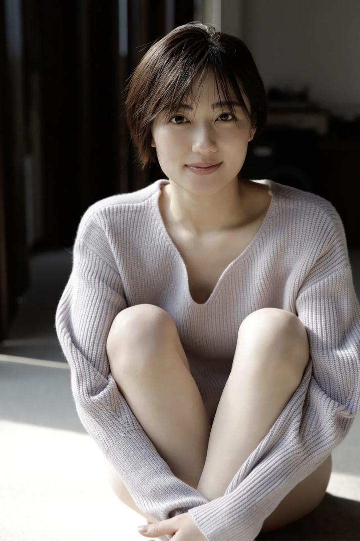 日本极品养眼短发美女高清桌面壁纸图片大全