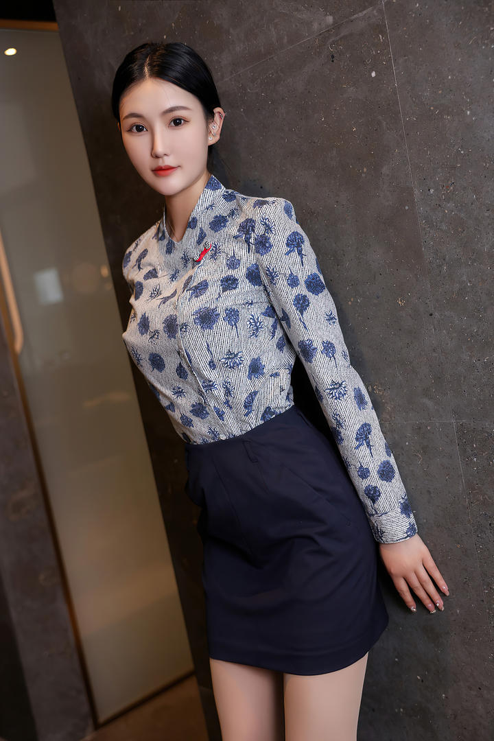 99久久美女空姐私生活照写真图片