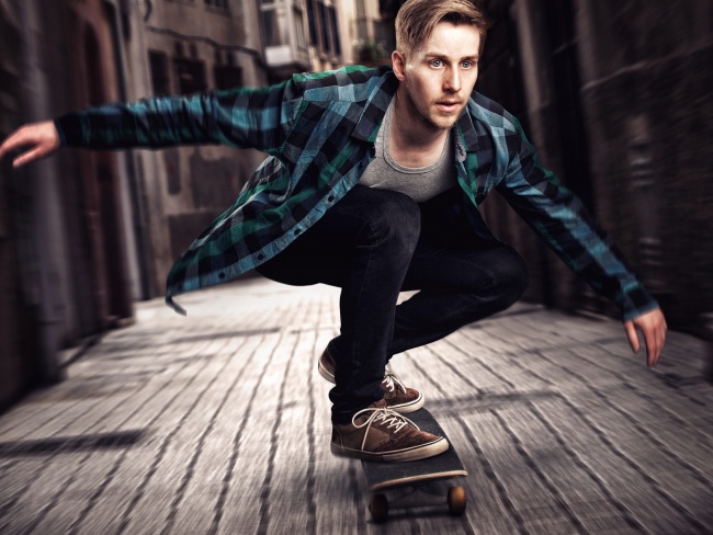 欧美帅哥滑板图片