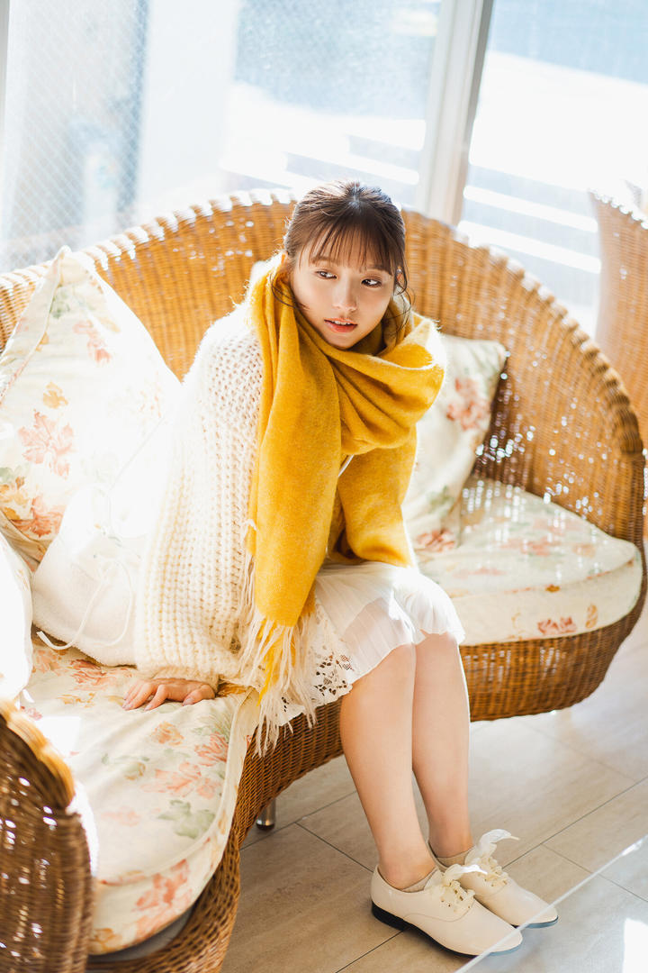 日本清纯美女主播图片