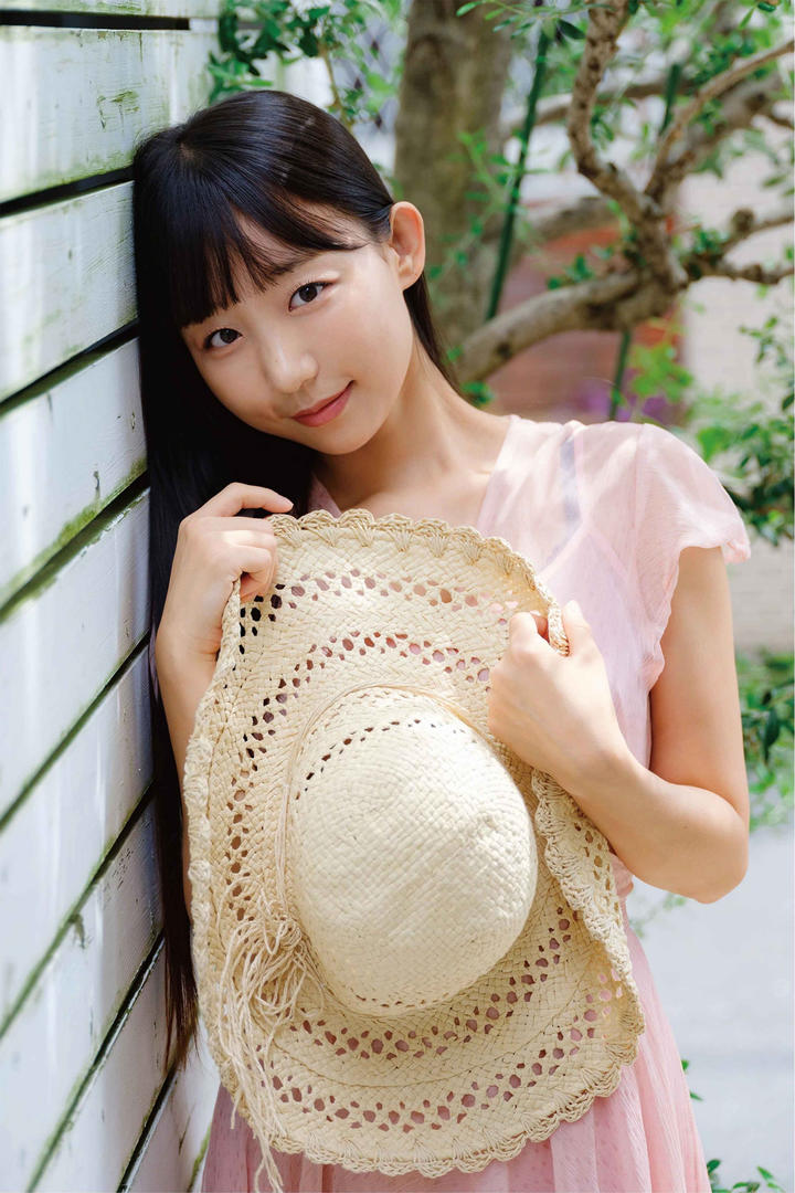 mm131日本清纯邻家小妹粉色连衣裙人像摄影图片