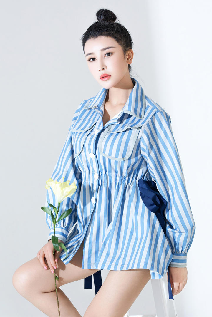 美女模特待宣如高清写真图集