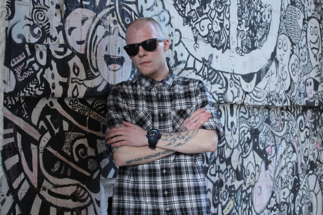 霸气纹身帅哥图片