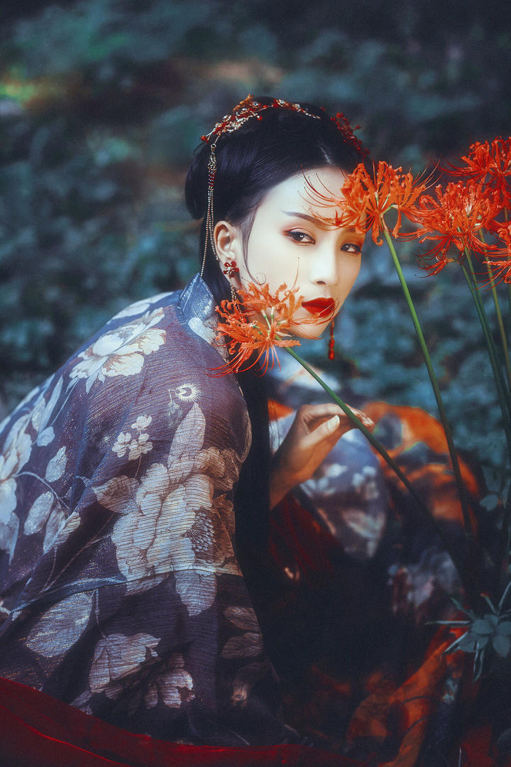 唯美古装美女艺术摄影图片