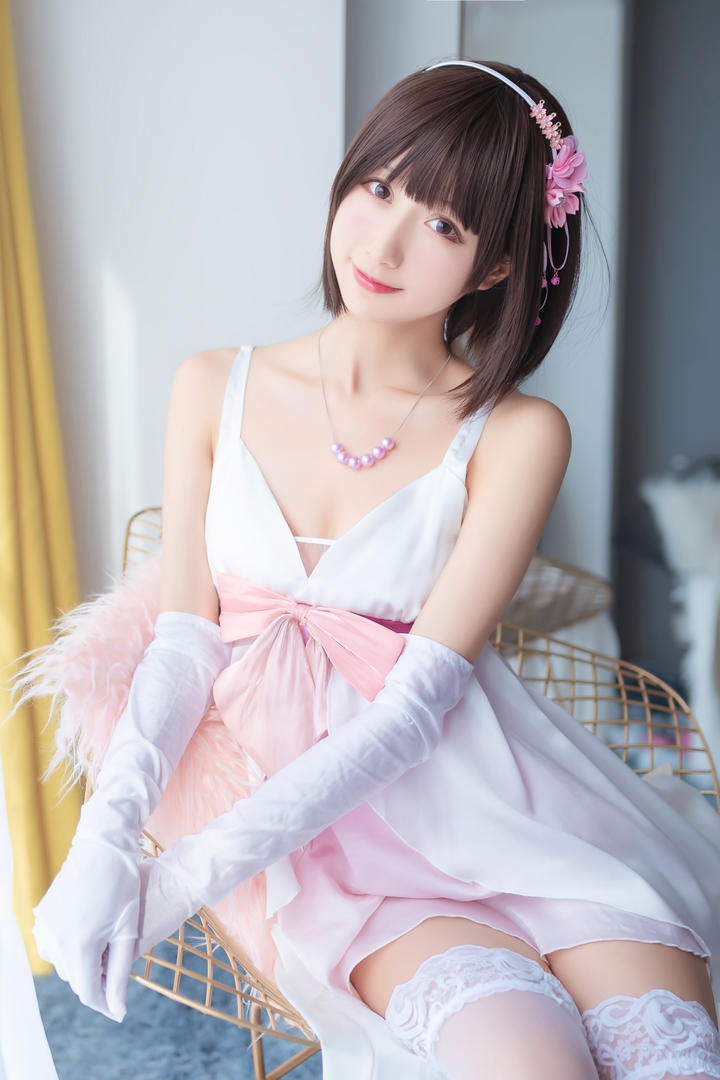 好看的极品美少女主播美女图片高清