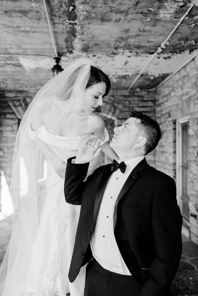 欧美黑白风婚纱摄影图片