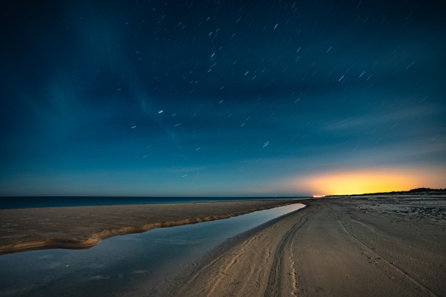 平原河流星空图片