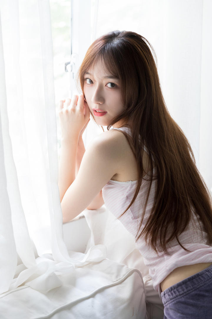 清纯美女私房生活艺术照