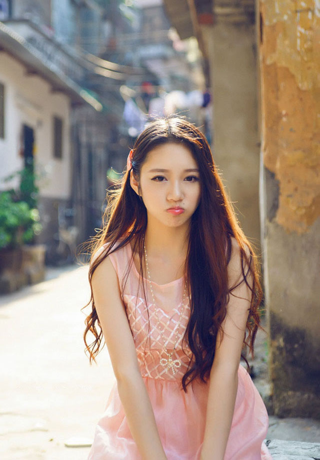 阳光小女生的街边唯美照