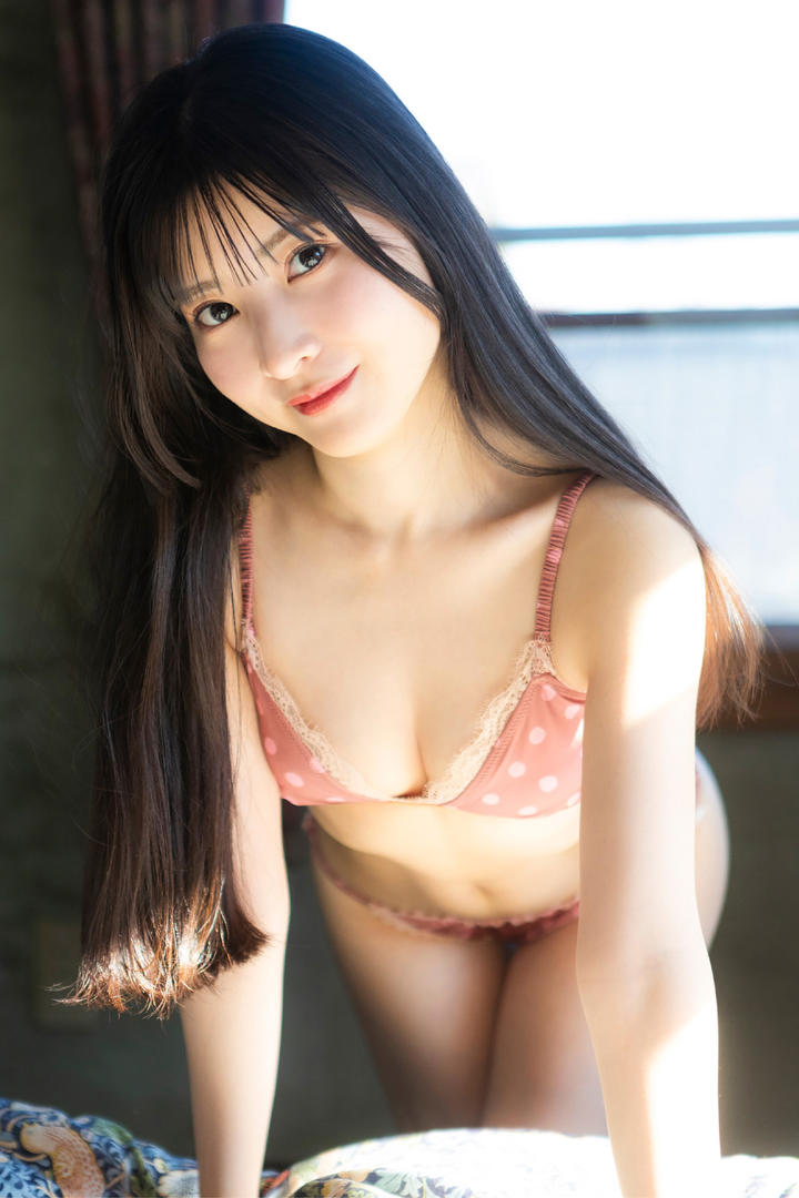 原宿甜妹私藏写真｜草莓印花内衣的诱惑｜日杂风纯欲天花板图片