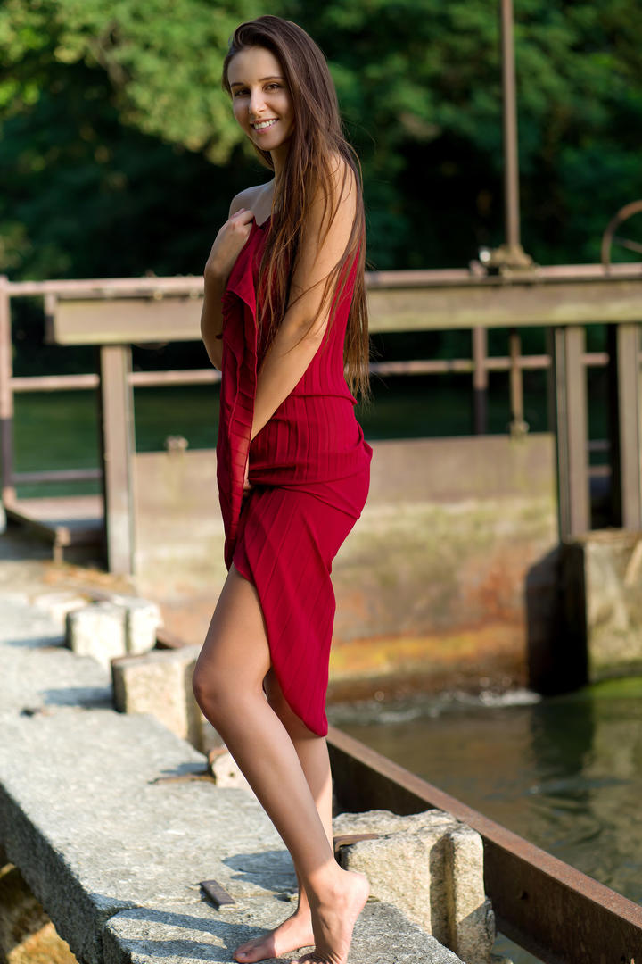 漂亮的日韩欧美亚洲美女每日更新在线