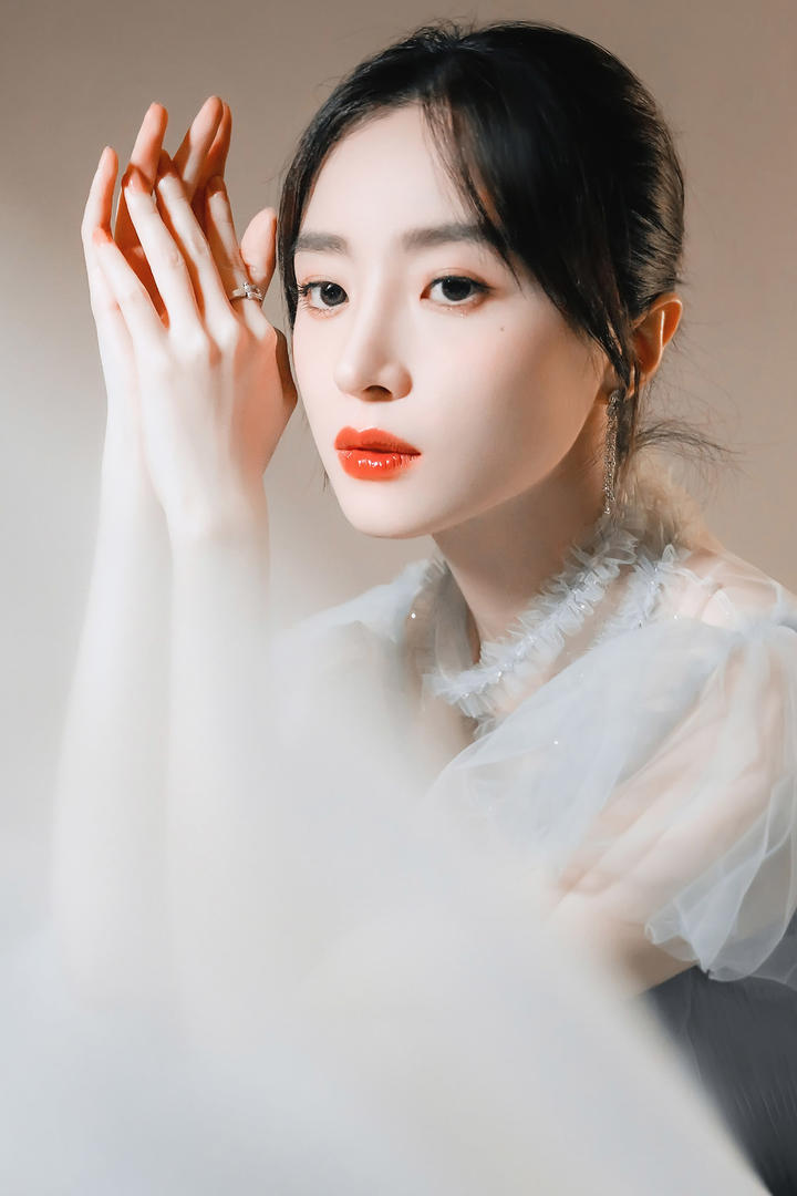 中国清纯美女明星壁纸胡冰卿个人艺术写真图片大全