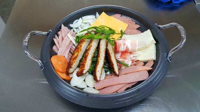 砂锅美食图片