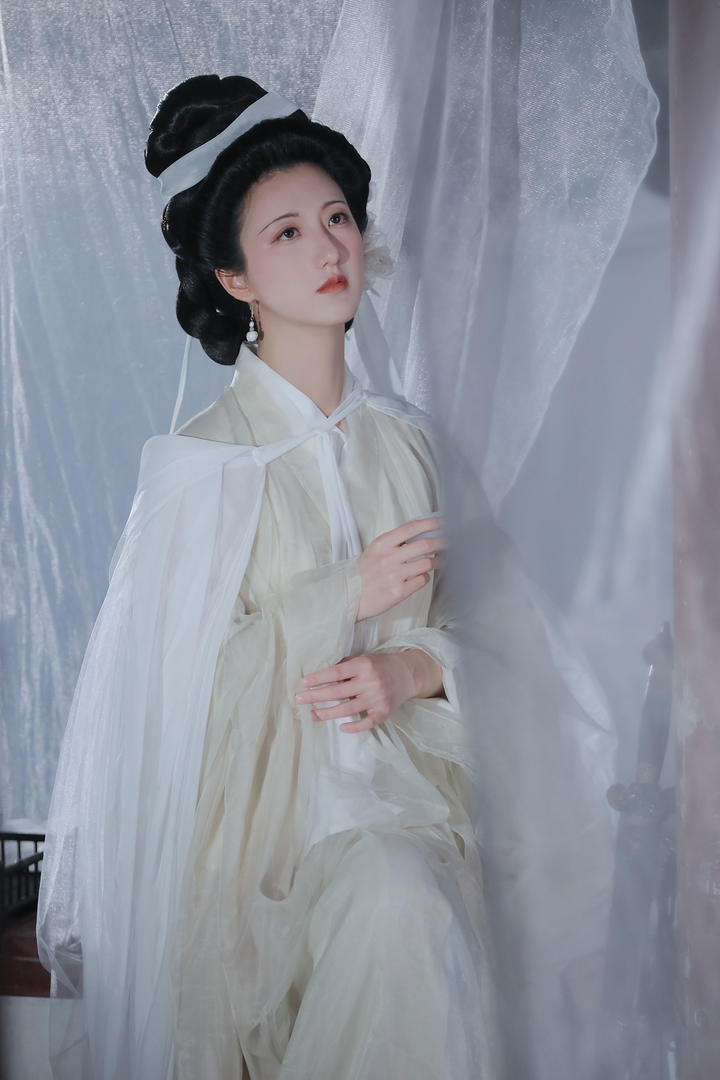 古装汉服女子图片