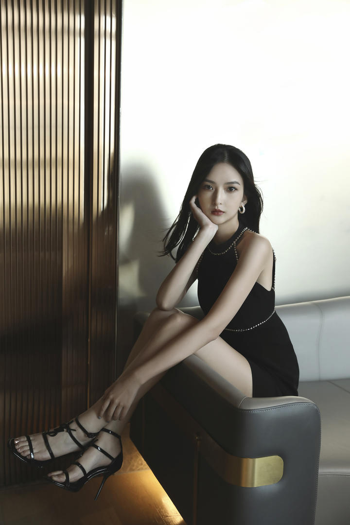 中国清纯美女模特性感美图大全