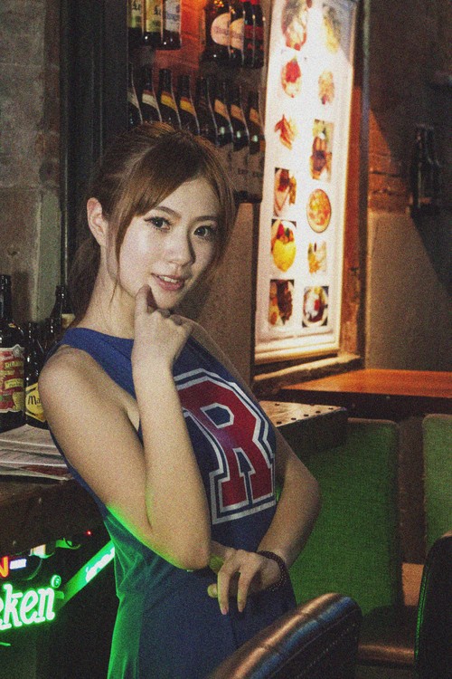 让人迷醉如梦幻般的可爱少女