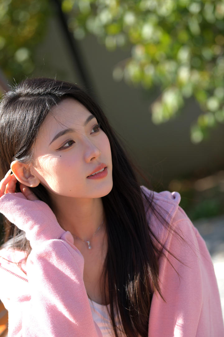 99国产精品素颜清纯女生系列写真