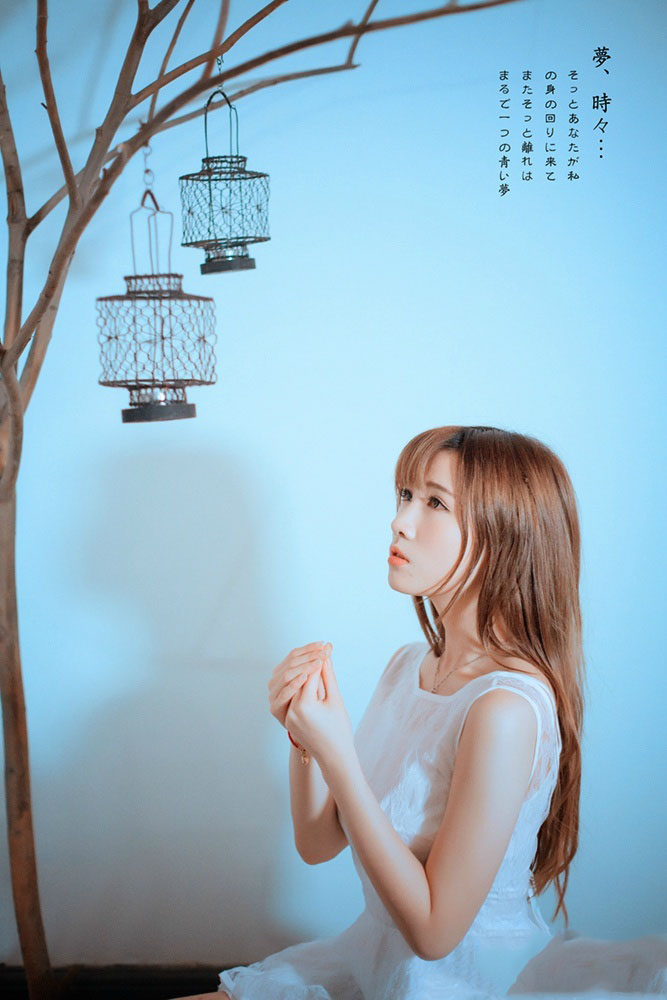 性感美丽的白衣姑娘