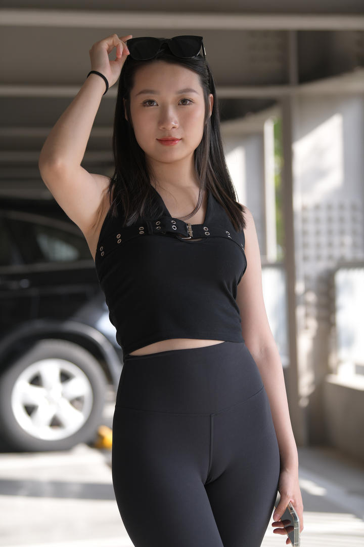 鲍沟瑜伽裤美女性感图片专辑