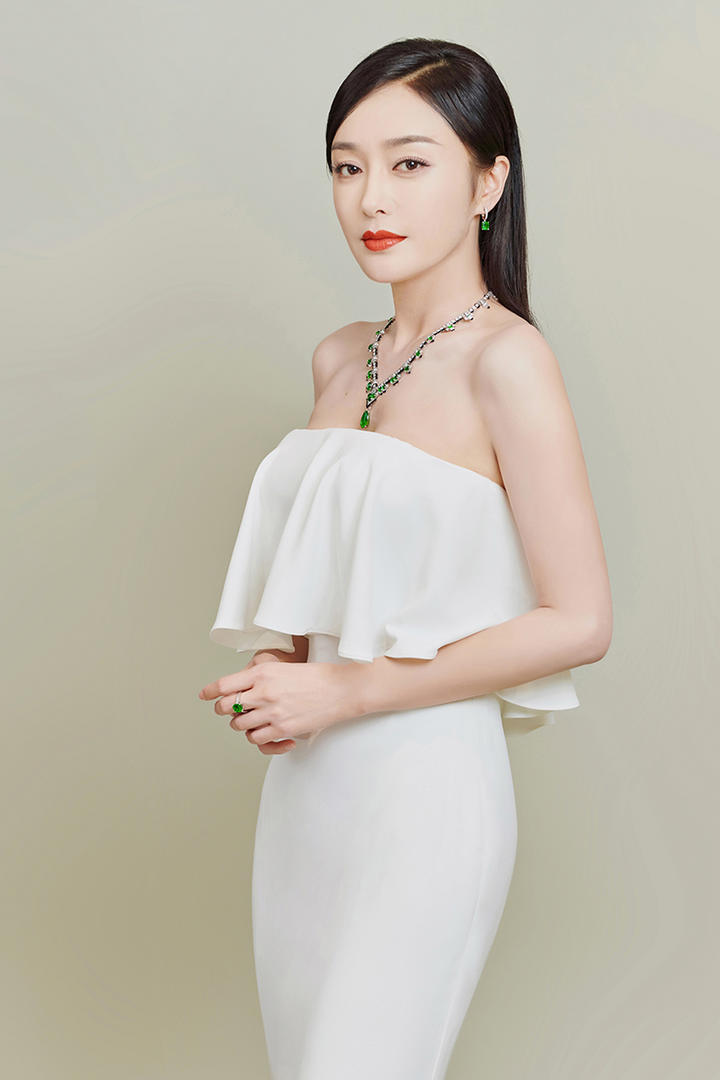 中国气质女星秦岚写真图片
