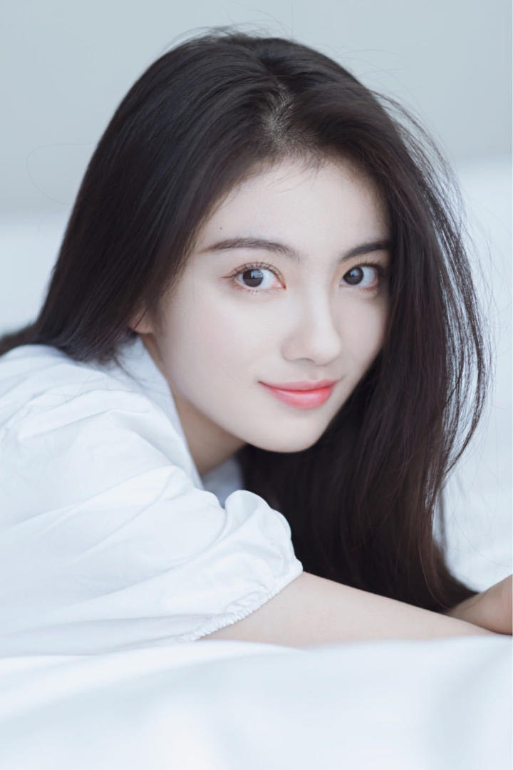 高清清纯甜美女生写真图片