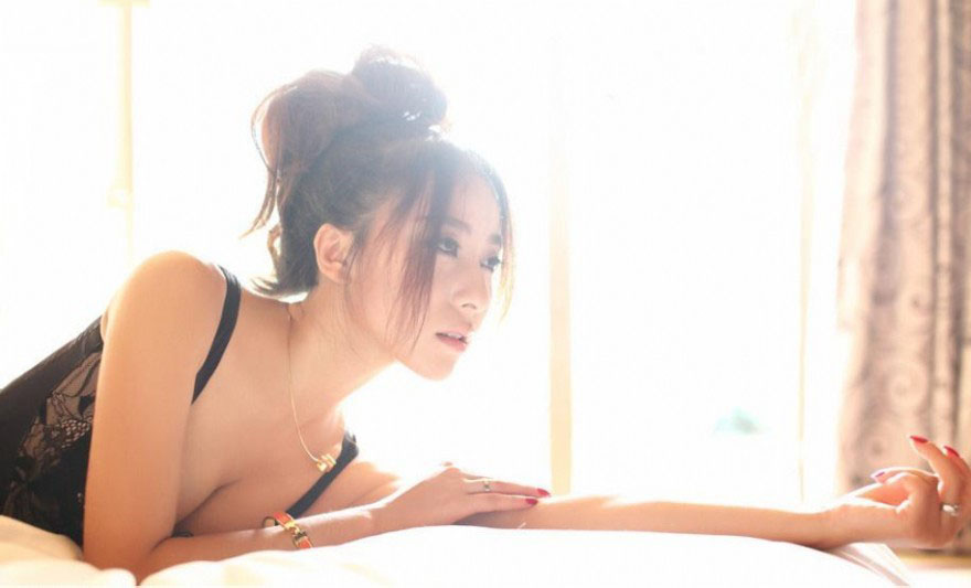 朦胧的完美躯体