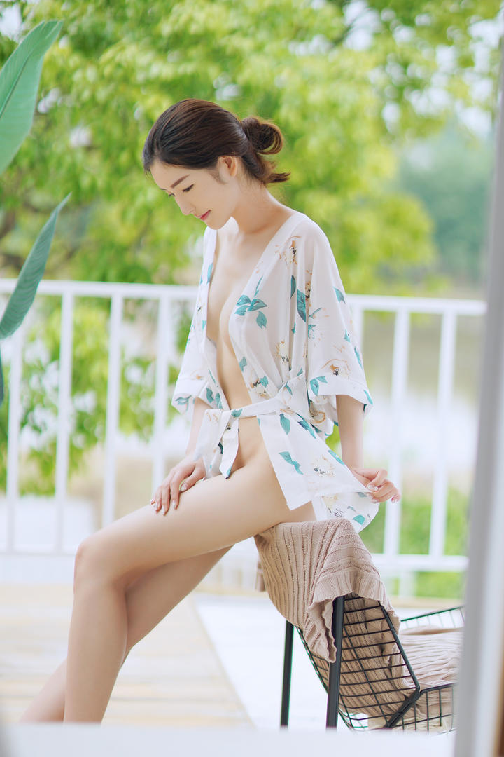 超清国内性感睡衣美女沈梦瑶清爽夏日大胆写真图片