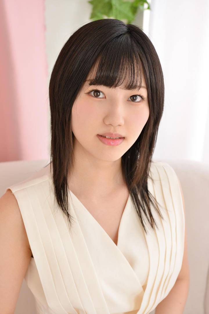 日本18清纯美女一本到av高清免费