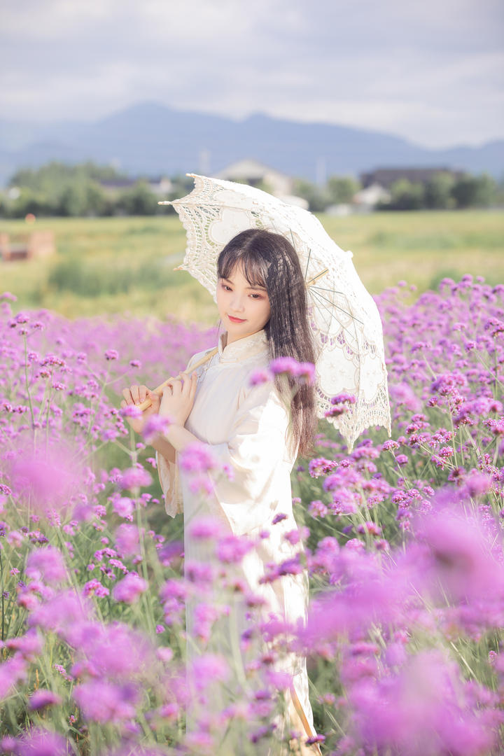 中国清纯美女人体艺术摄影图片大全