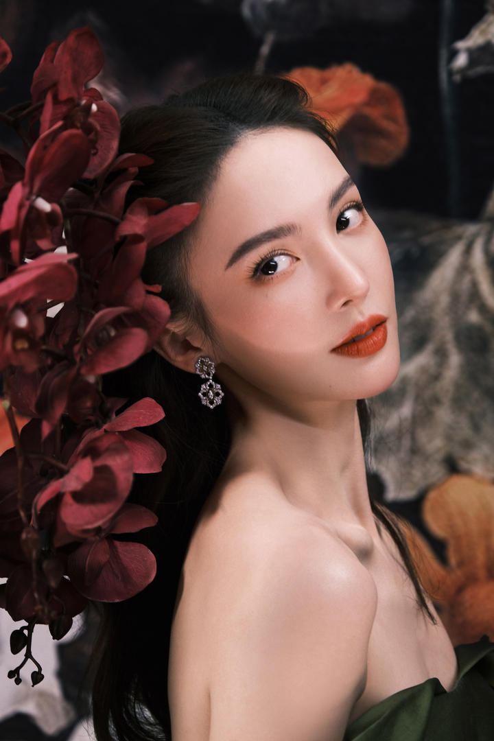 女海王金晨性感艺术照写真女明星专区