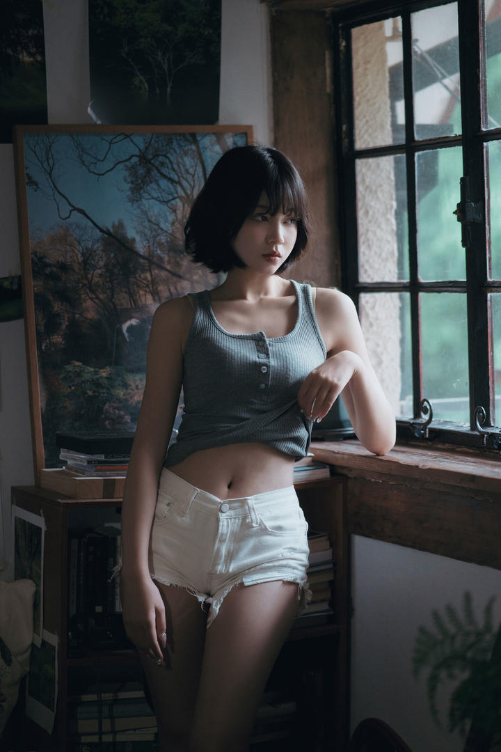 长腿学生妹高清大图