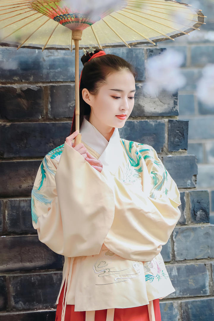 超高清唯美古装汉服美女艺术写真壁纸图片下载