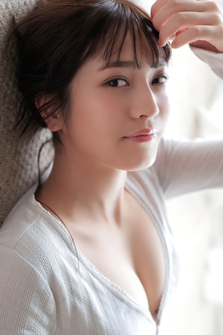 久久日产一线二线三线美女图片