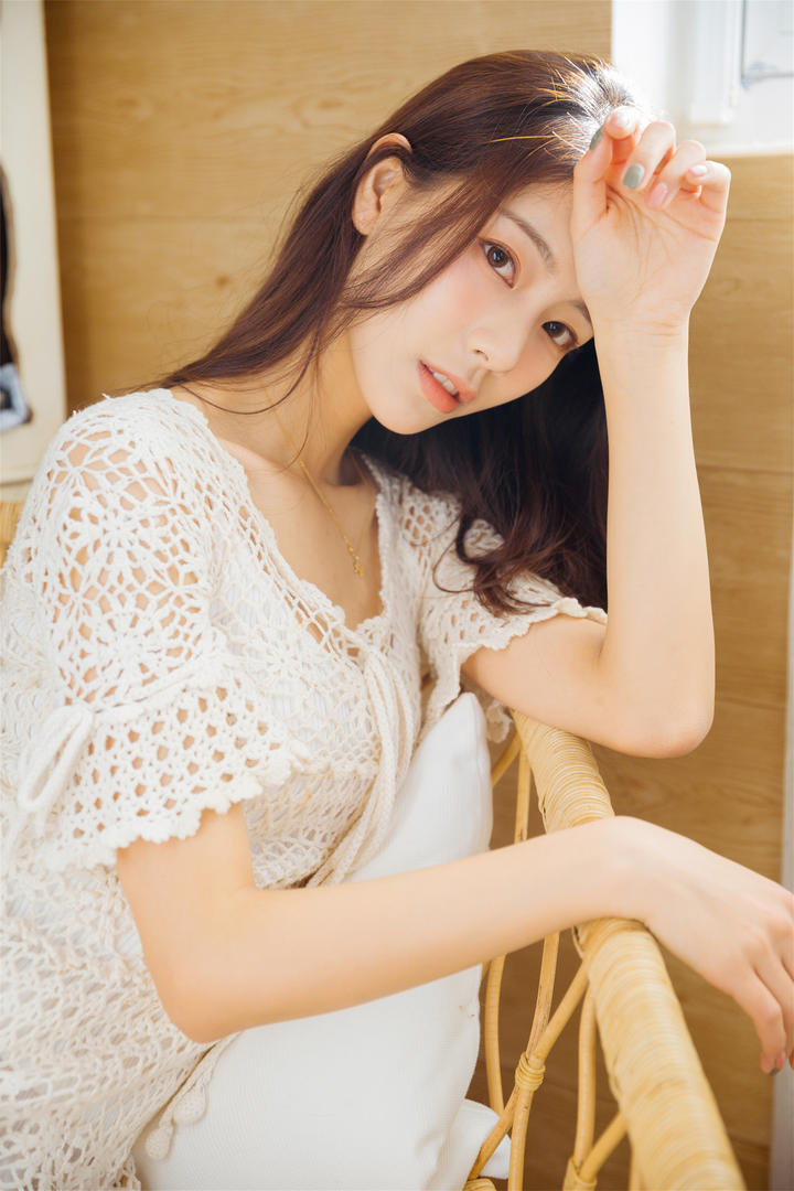 中国高颜值可爱清纯女生壁纸图片大全