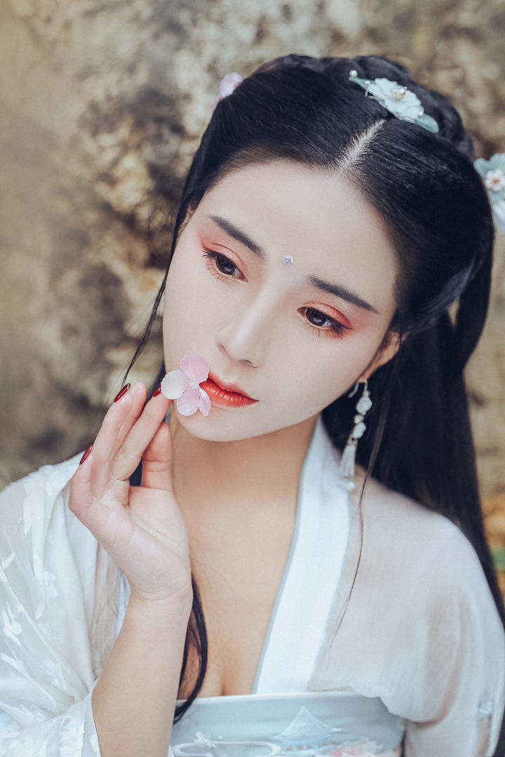 古装古典美女艺术照图片