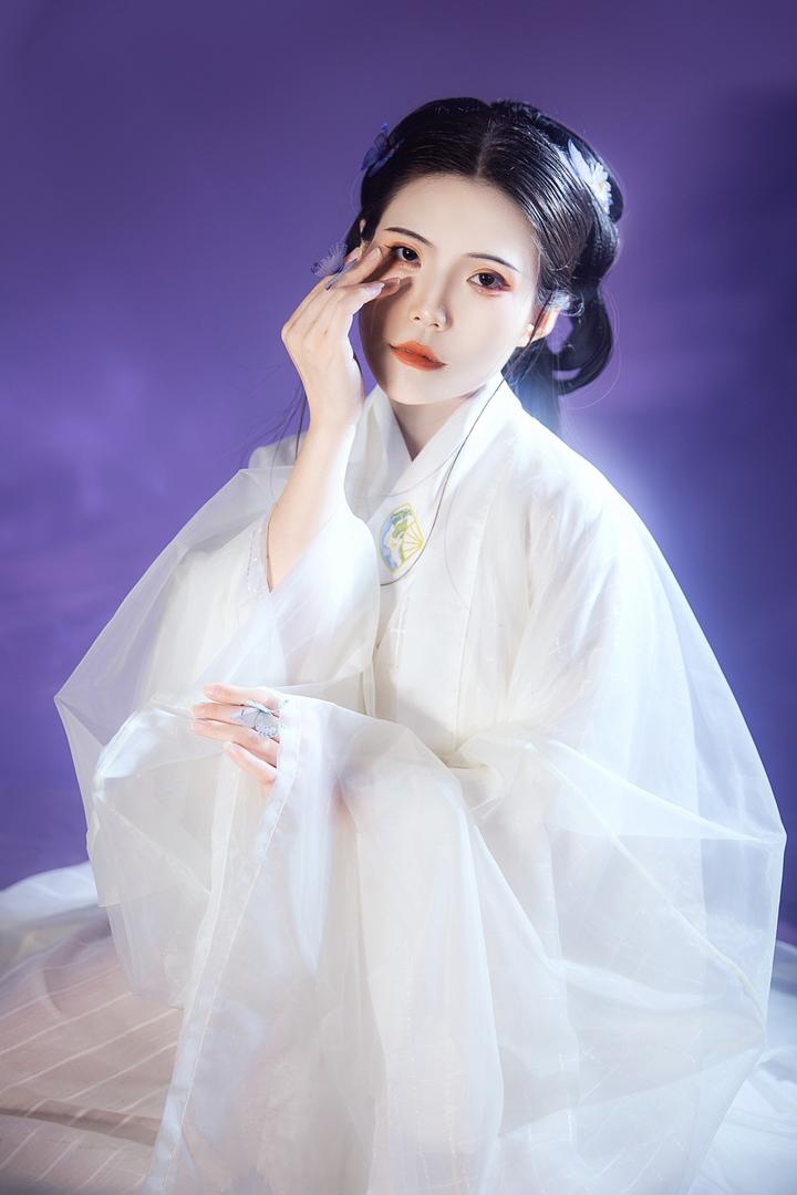 仙气满满的古风头像女