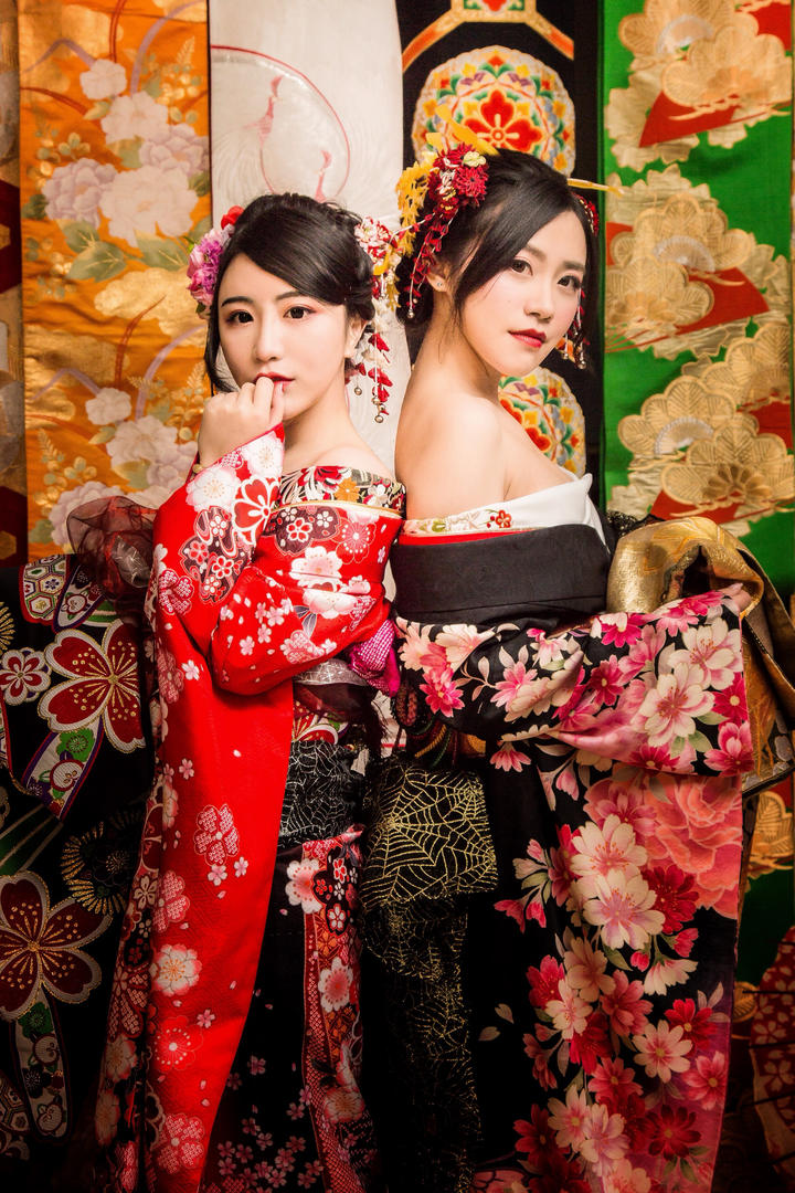 极品日本和服姐妹花艺术写真图片