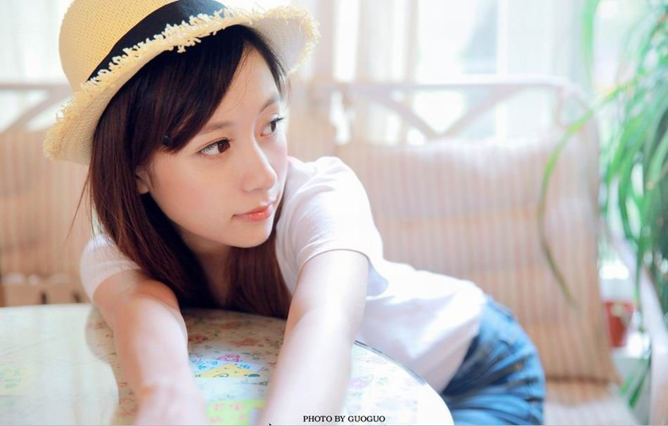 开学刚来的可爱迷人小师妹