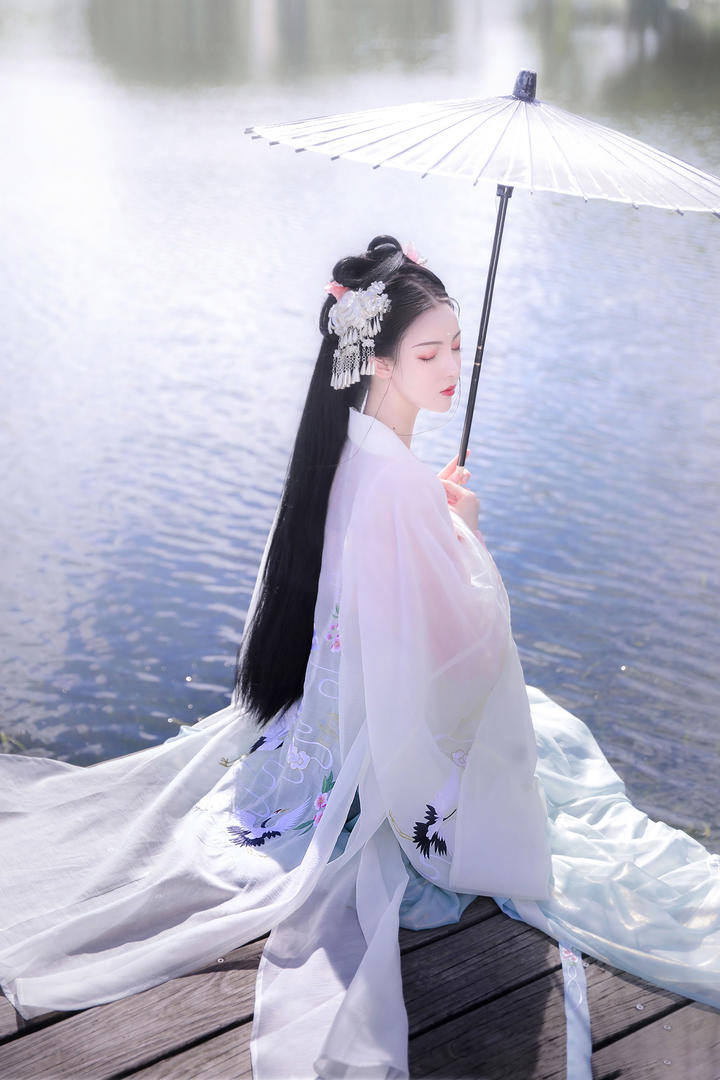 清纯女生古装艺术写真集下载