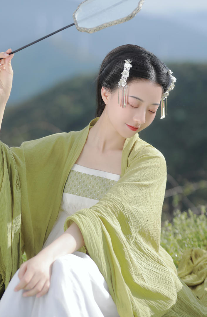 养眼清新古装美女图片壁纸下载