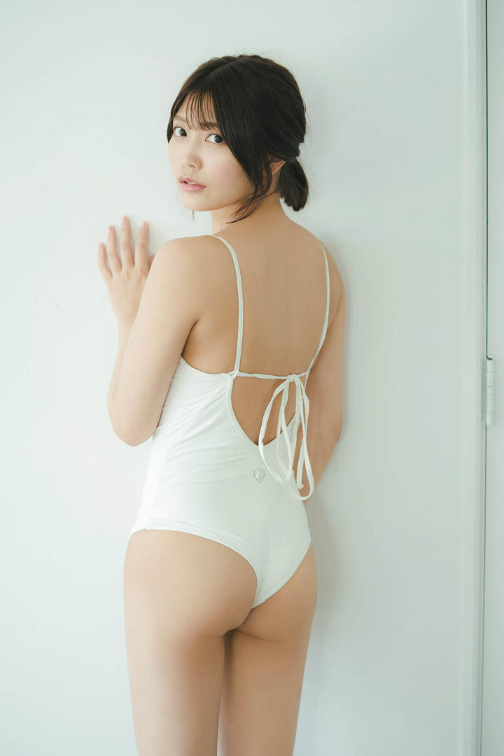 日本大胸美女131mm图片