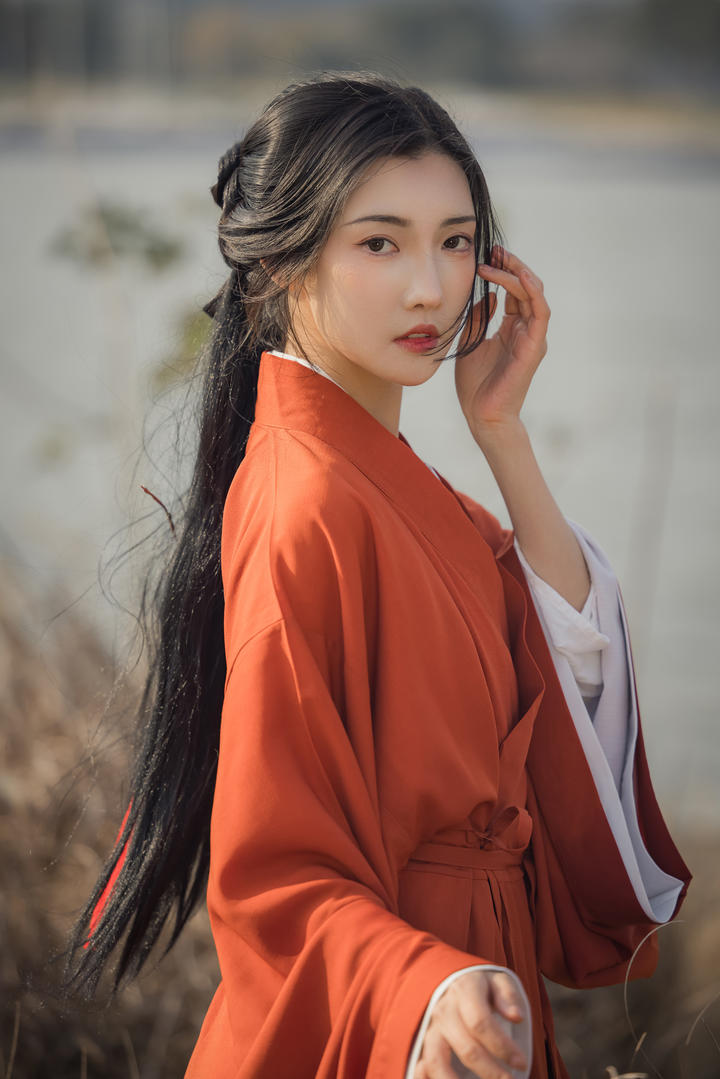 悠悠人体古典美女壁纸图片