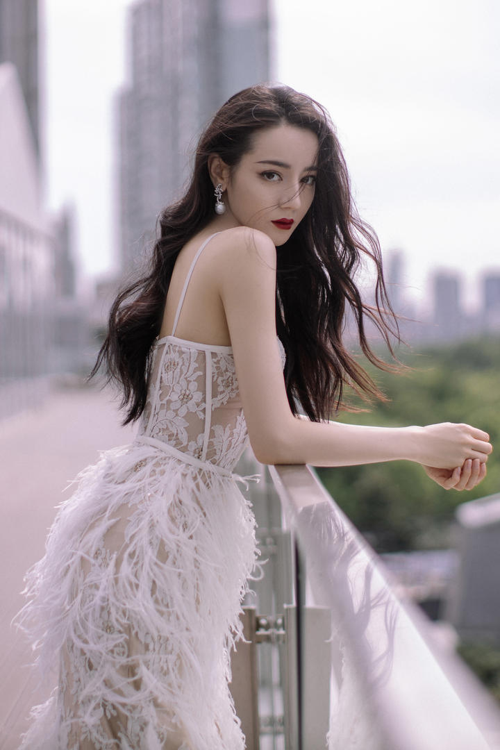 4K中国女明星壁纸迪丽热巴个人写真图片大全
