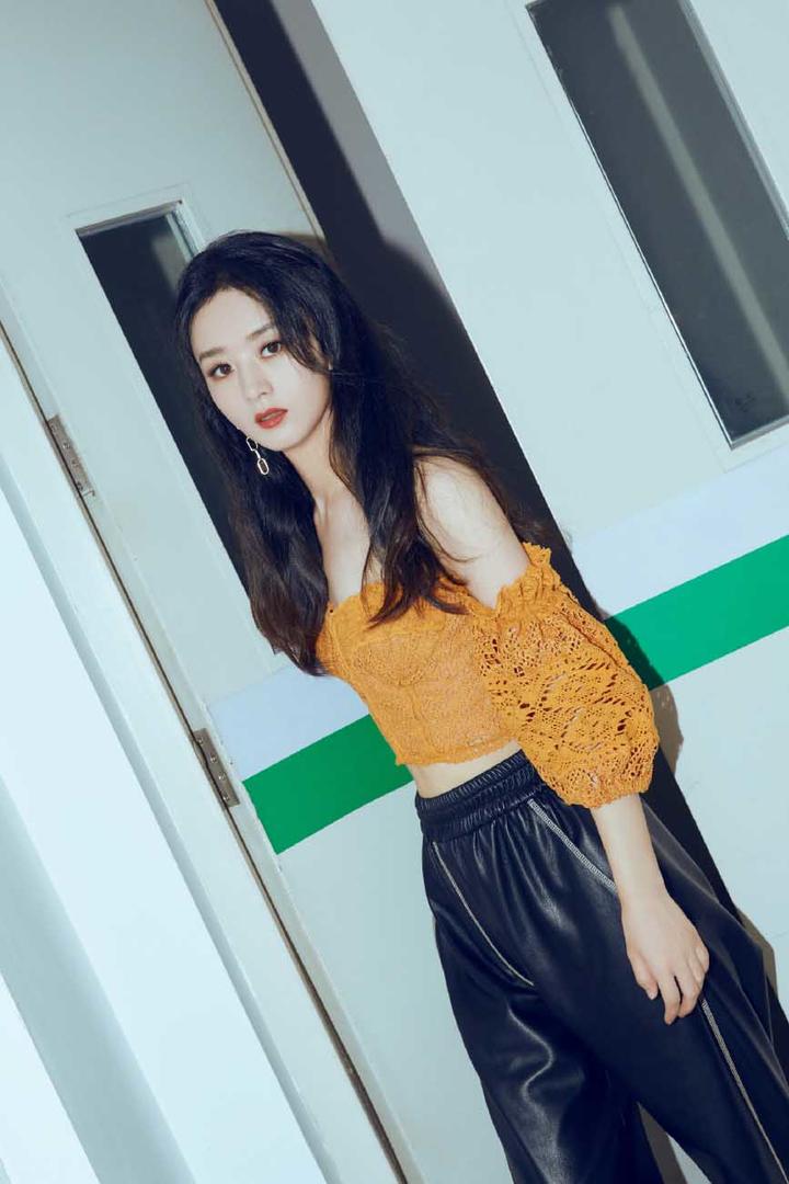 赵丽颖颖宝吊带小背心写真图片