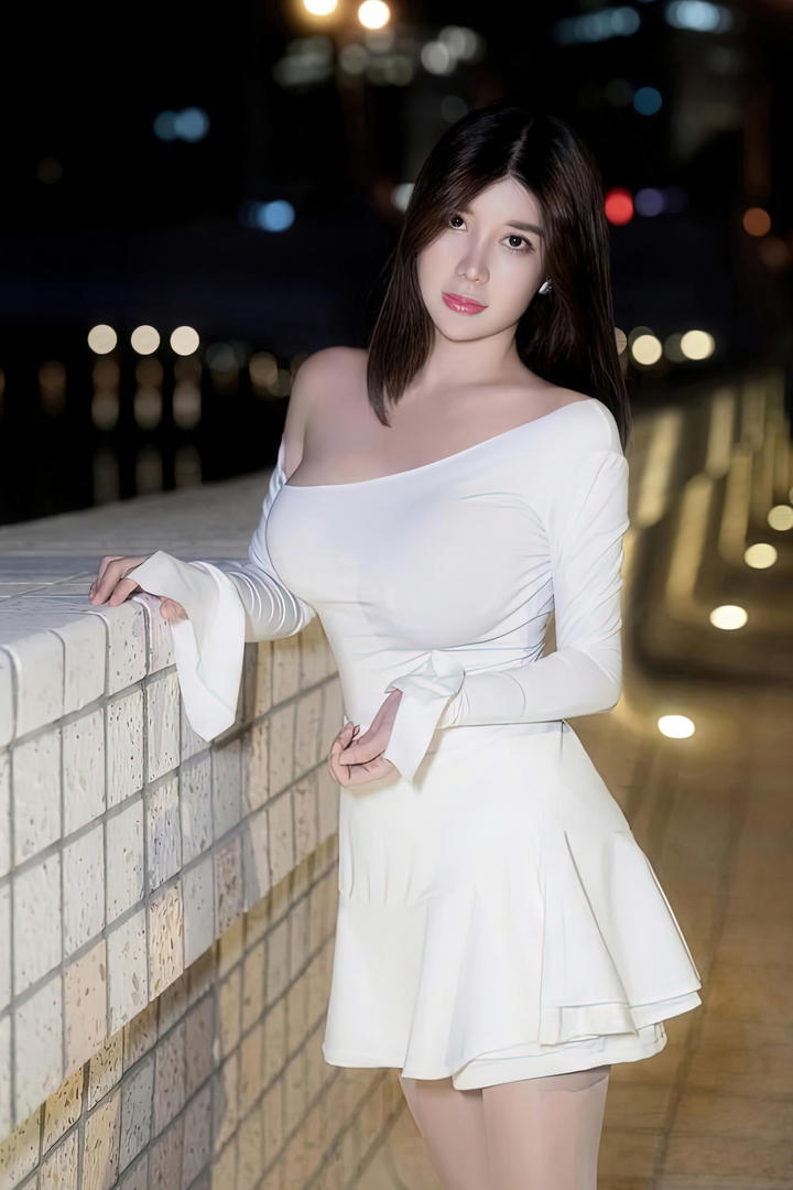 亚洲精品国产熟女久久久无码写真套图