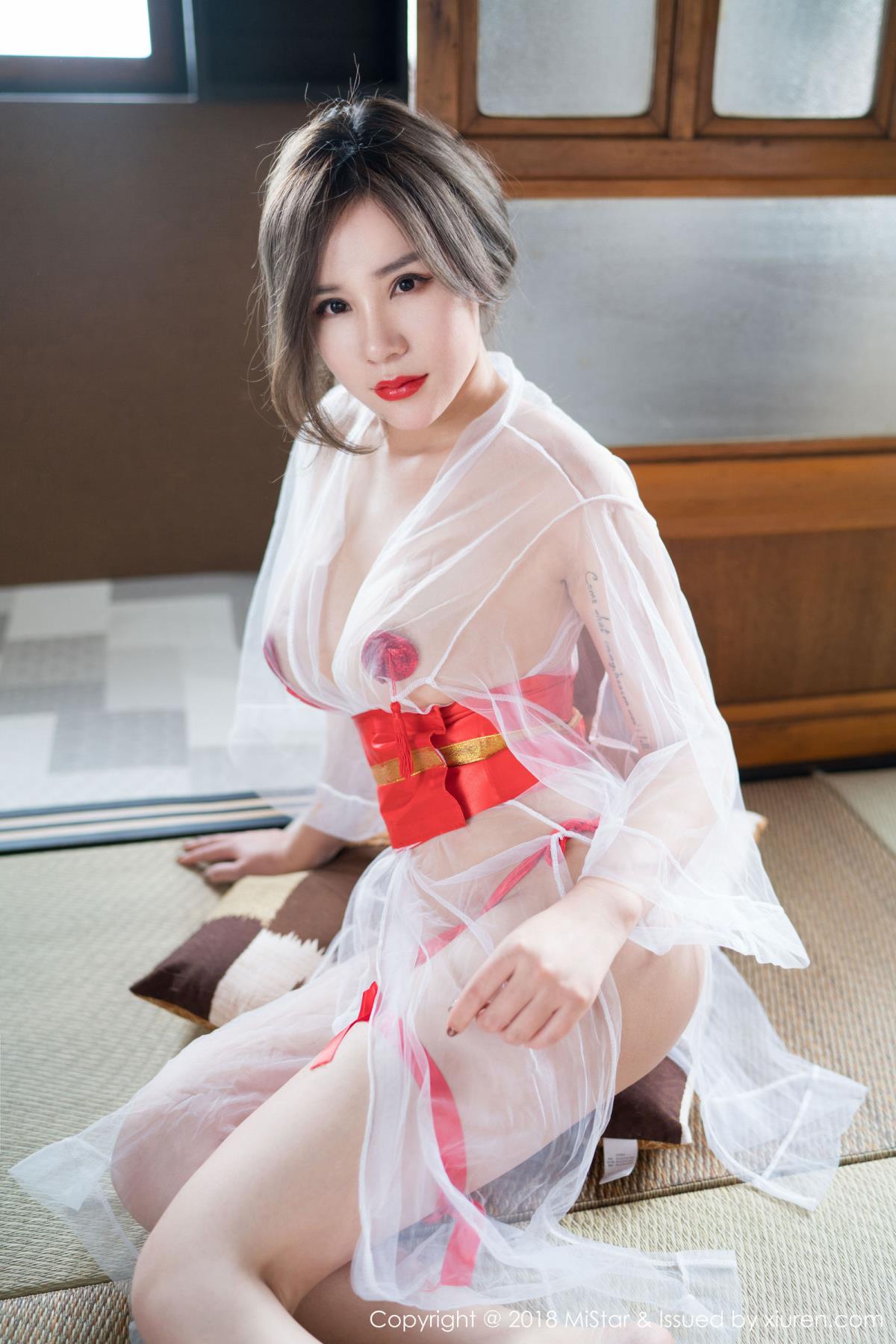 魅妍社美女模特大奶昔Kyra冰天雪地巨乳北海道旅拍