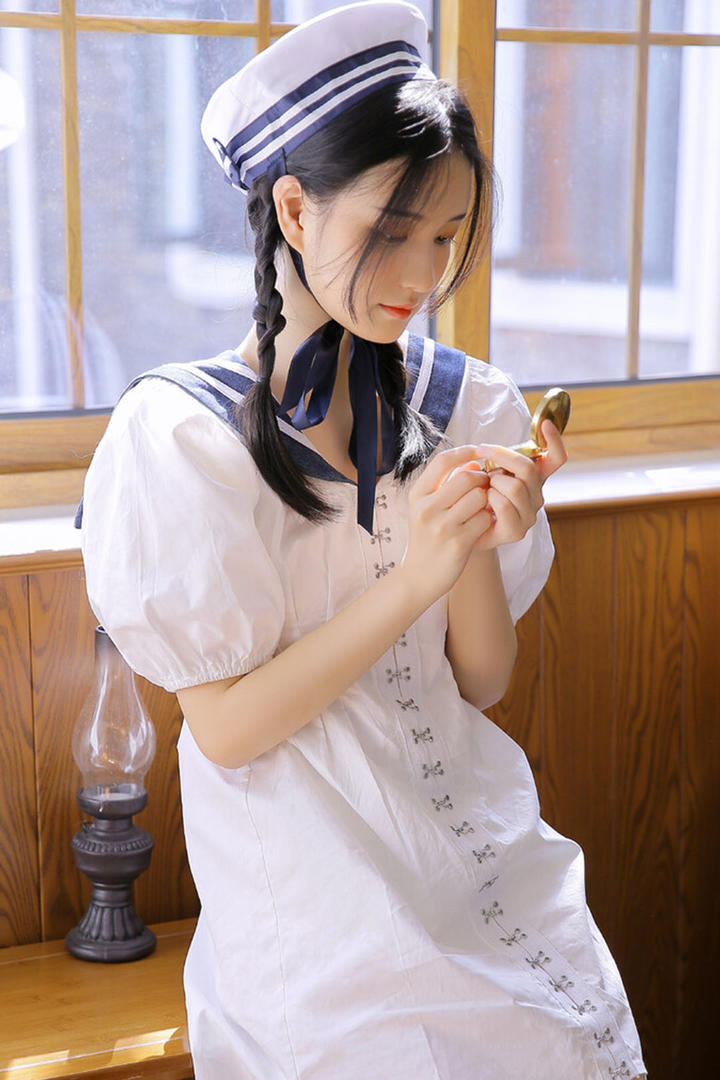 4K高清甜美清纯水手制服美女图片