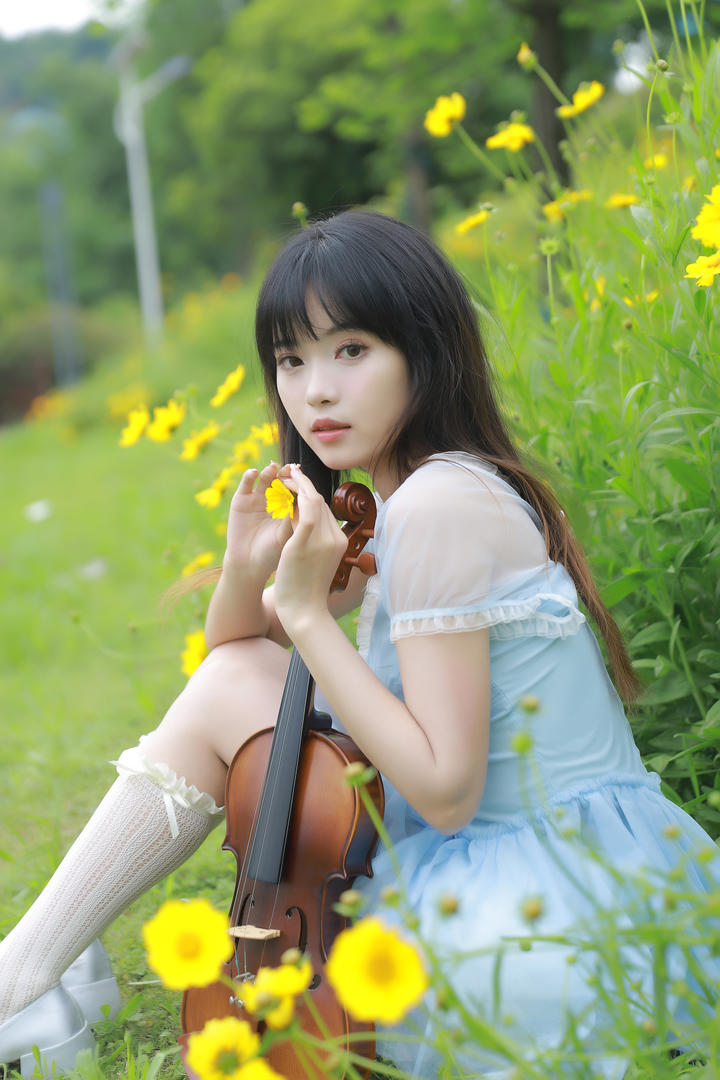 秀人网音乐学院女生极品美女私房写真