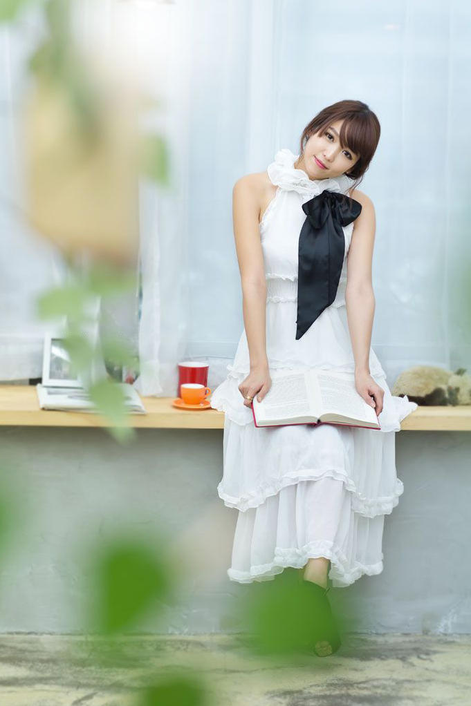 超高清韩国气质美女明星写真图片