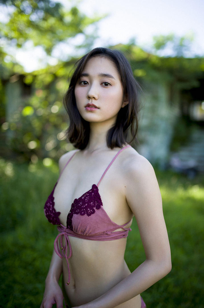 亚洲精品日女内衣少女模特性感图集